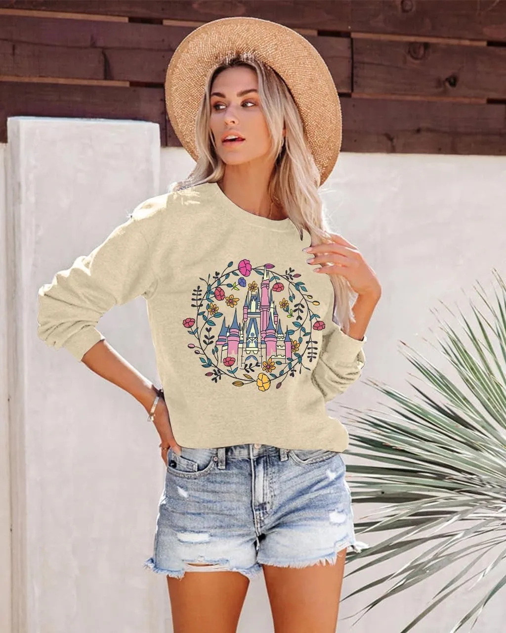 Magic Kingdom Sweatshirt Women Magical Castle Graphic Pullover Shirts Family Vacation Casual Long Sleeve Tops