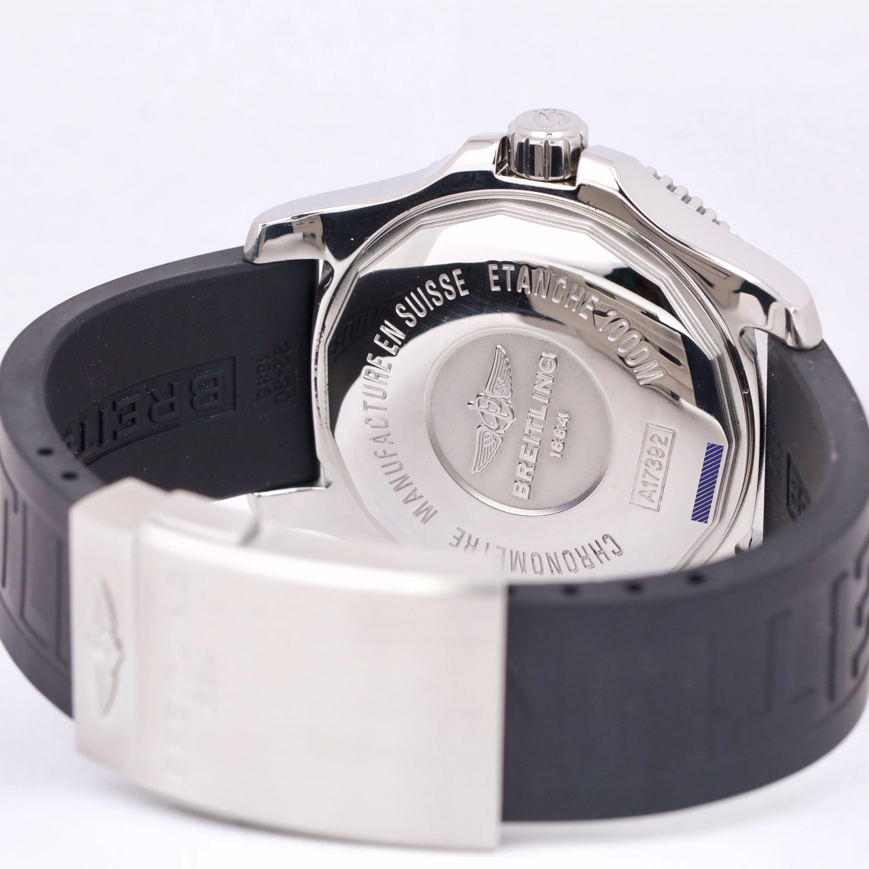 MINT Breitling SuperOcean II 44 Stainless Steel 44mm BLACK Rubber A17392 BOX