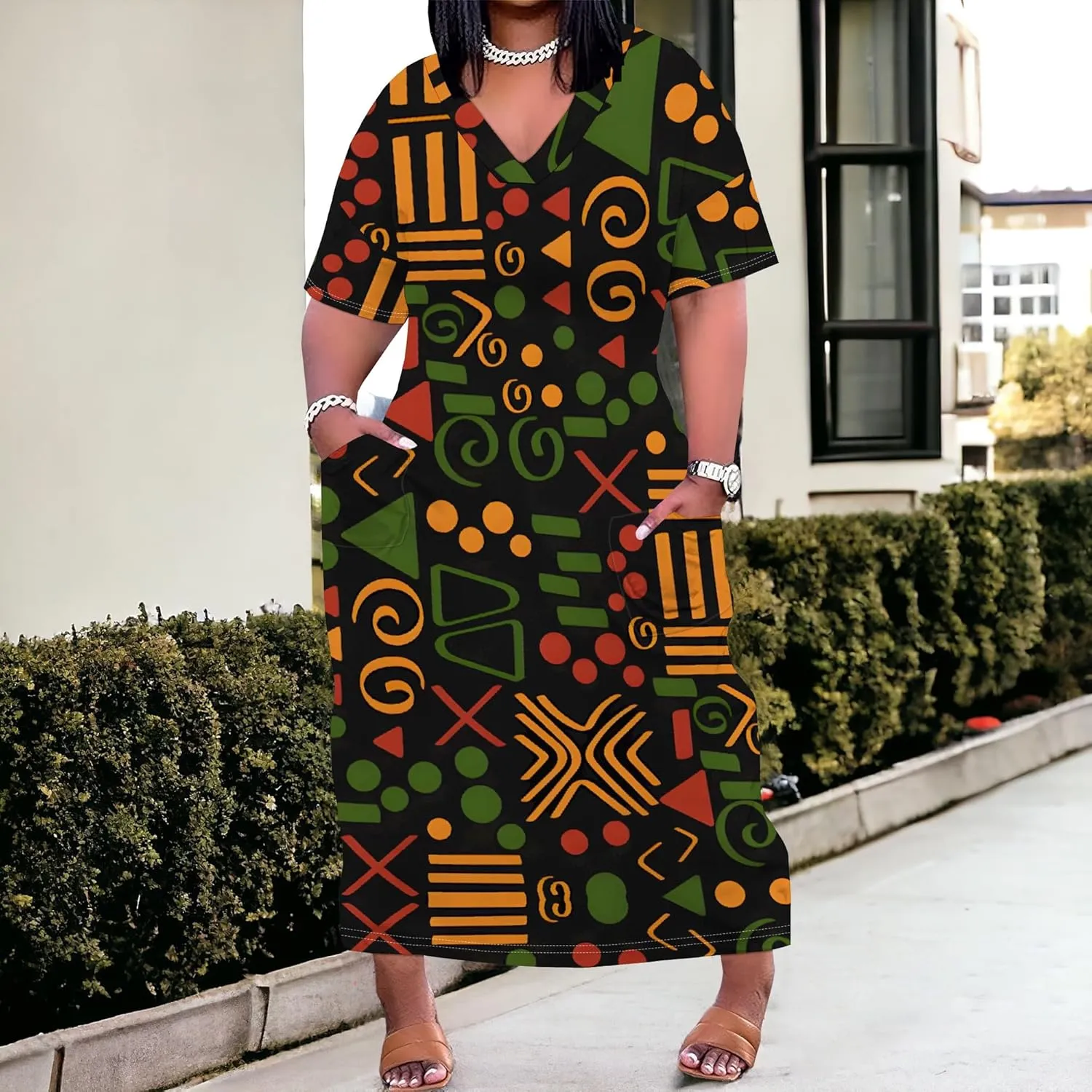 Plus Size Printed Tie-Dye Maxi Dress for Curvy Women V-Neck African Ethnic Style Dress Short Sleeves with Pockets