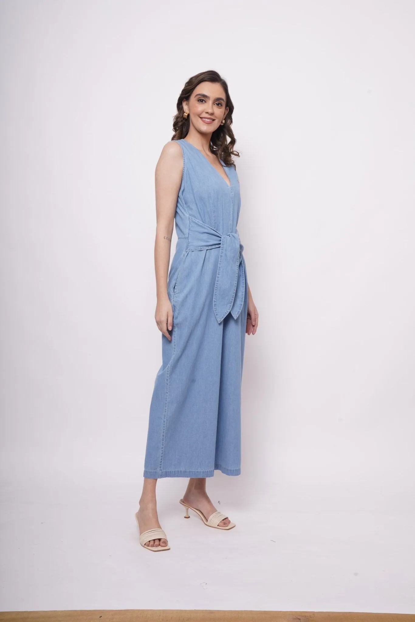 Sleeveless Front Strap Knot Blue Cotton Jumpsuit