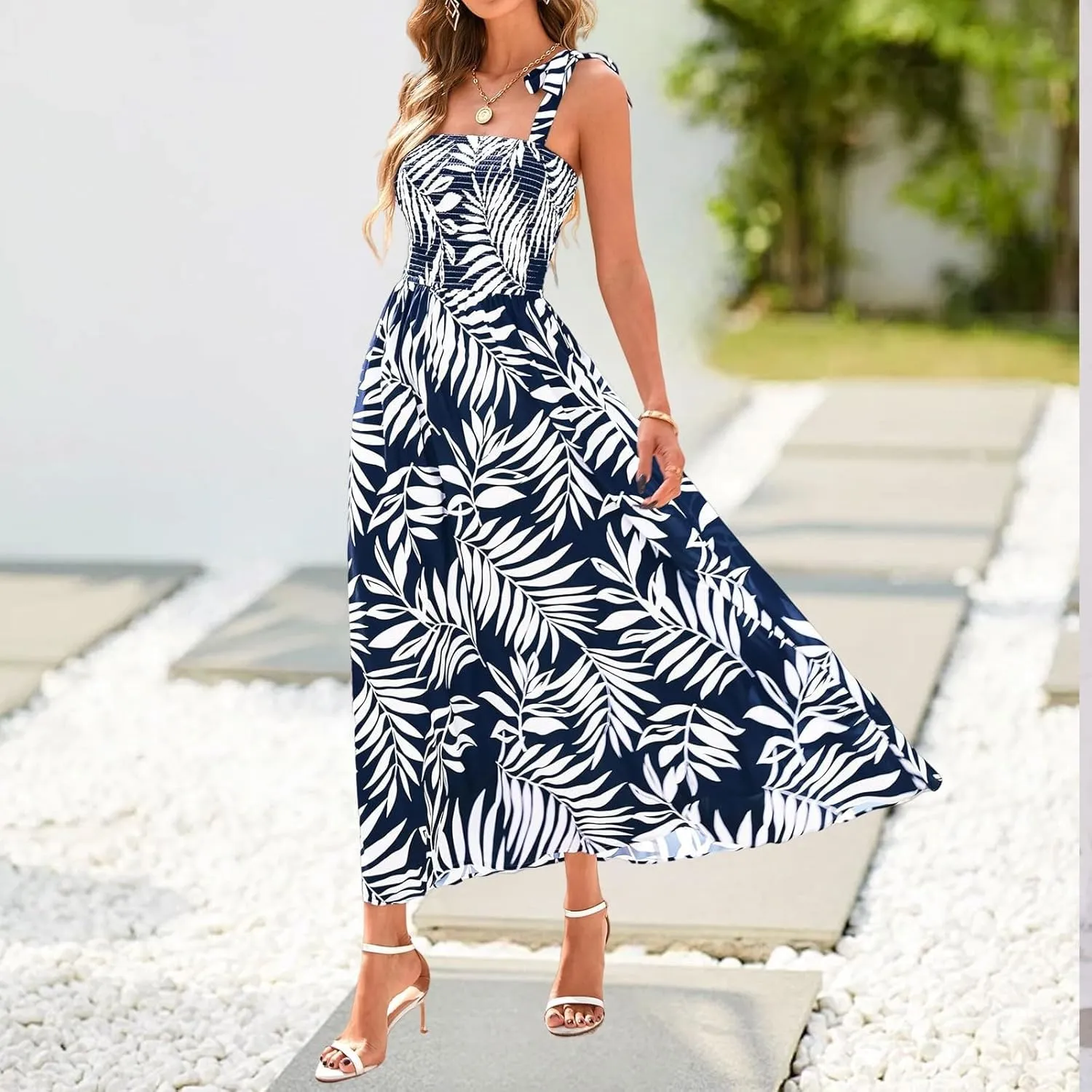Summer Dresses for Women 2025 Sleeveless Smocked Boho Floral Maxi Dresses Spaghetti Strap Beach Sundress with Pockets