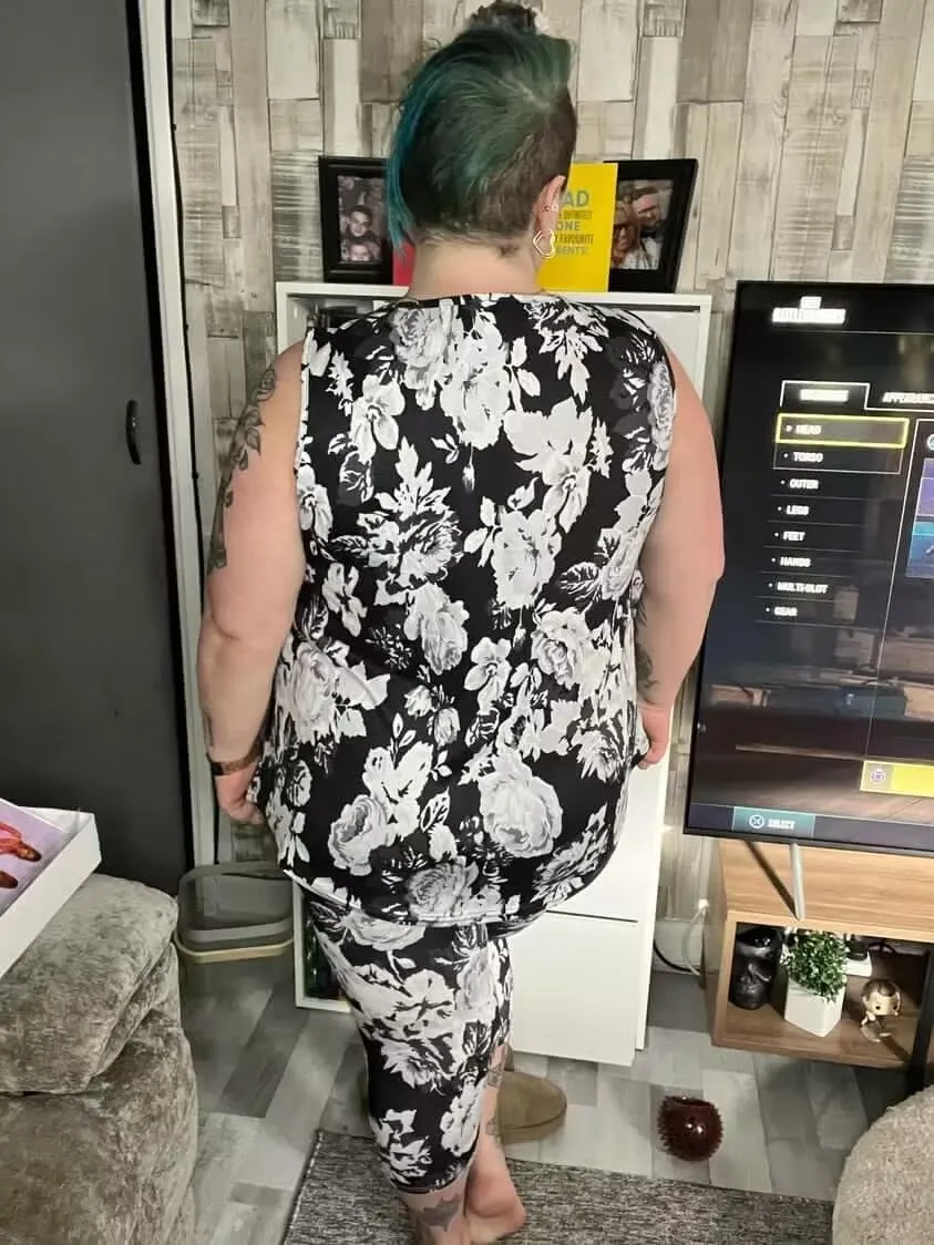 TIYOMI Plus Size Floral Tank Tops for Women Sleeveless Shirts Summer Tunic Tank Tops Flowy Camisoles XL-5XL