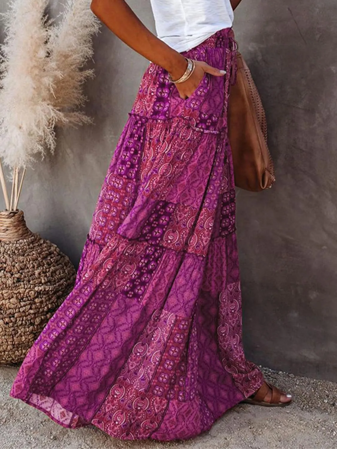 Womens Boho Print Tiered Long Skirts Vintage Elastic High Waist Pleated Ruffle Flowy Maxi Skirt with Pockets